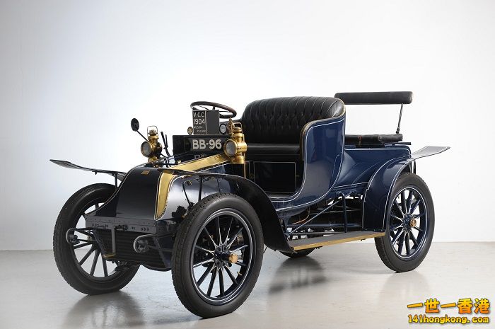 1904-Wilson-Pilcher-12-16hp-Four-Cylinder-Four-seat-Phaeton=1.jpg