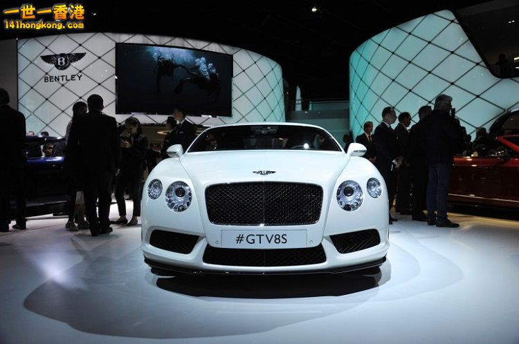 bentley-continental-gt-v8-s-26=1.jpg