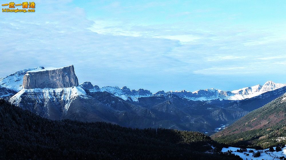 Mont Aiguille 11986976374_dc6ddd94ff_h.jpg