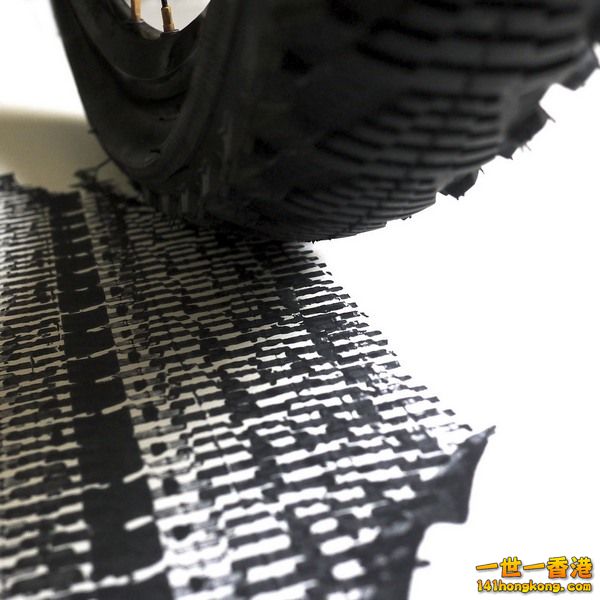 140914_tyre_art_02.jpg