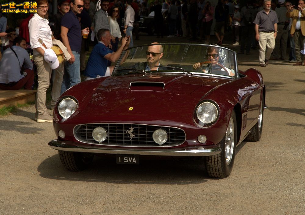 Ferrari 250 GT LWB - 1959.jpg