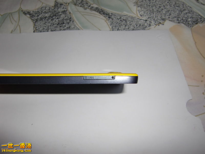 全球最簿，全高清雙卡手雞 3.jpg