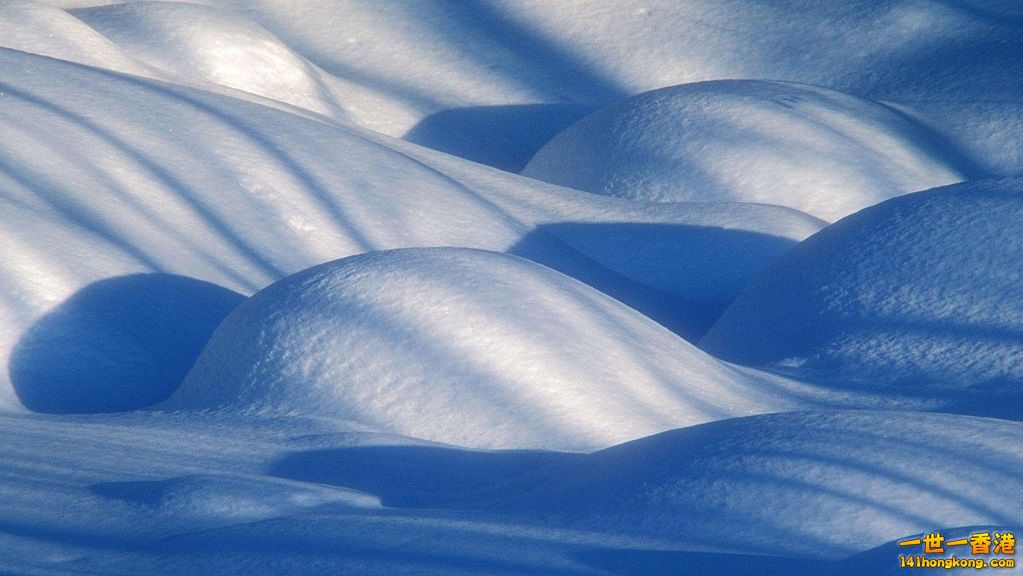 18. 加拿大 安大略省薩德伯里(Sudbury)的雪丘.jpg