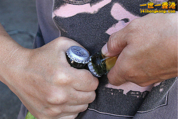 7. 另一個酒瓶.jpg