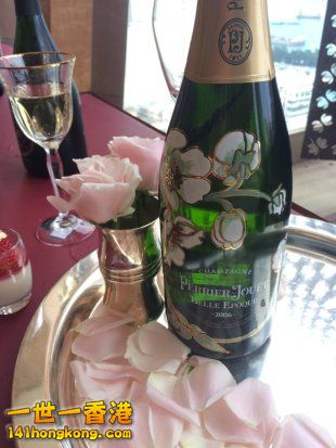 Perrier-Jouet Belle Epoque Rose 2004