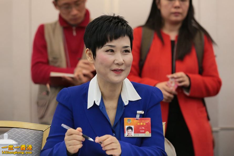 李小琳2.JPG