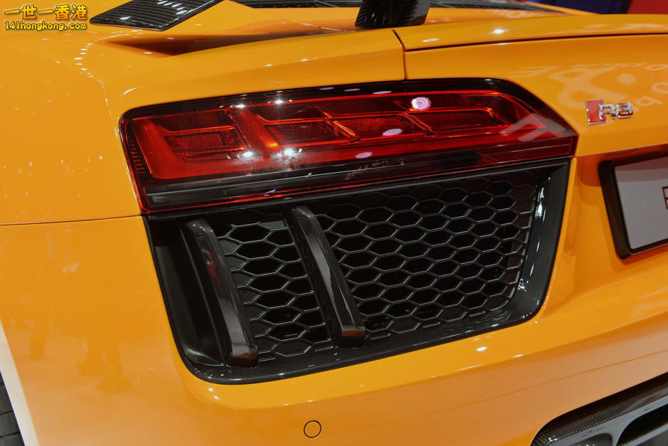 geneva-2015-audi-r8-1f1861d6ddf280ff2a-940-0-1-95-0.jpg