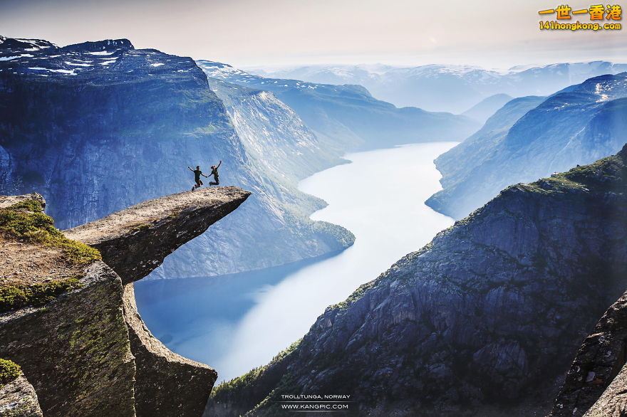 Trolltunga