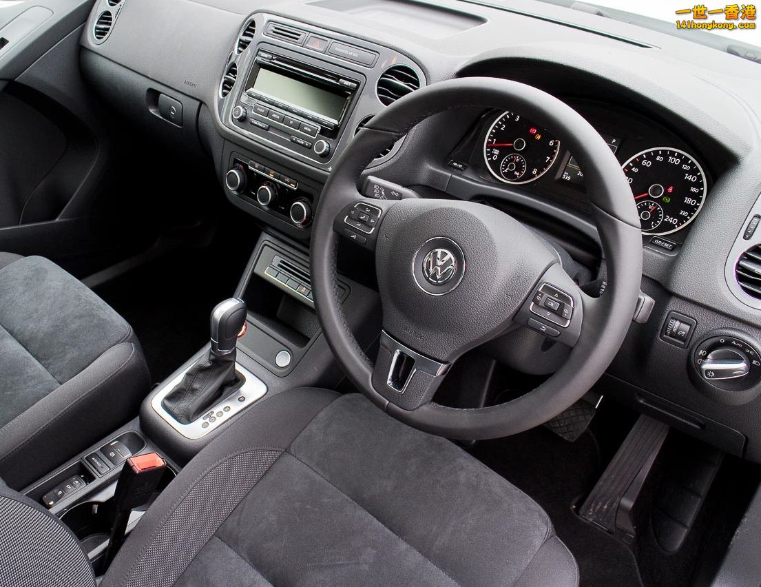 vw-tiguan-2015-08.jpg