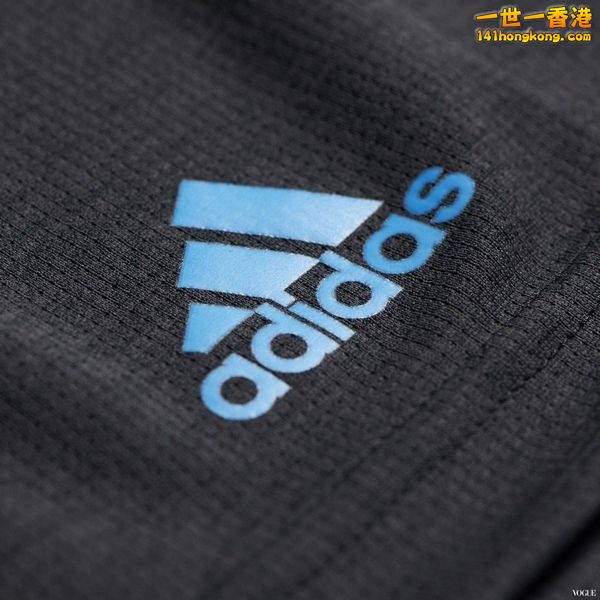 adidas08.jpg