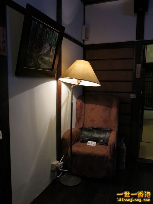 010.JPG