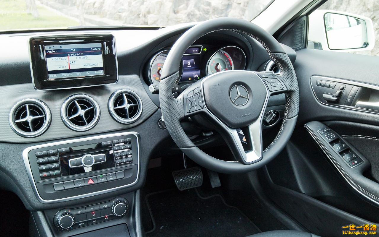 benz-gla200-2015-review-24.jpg