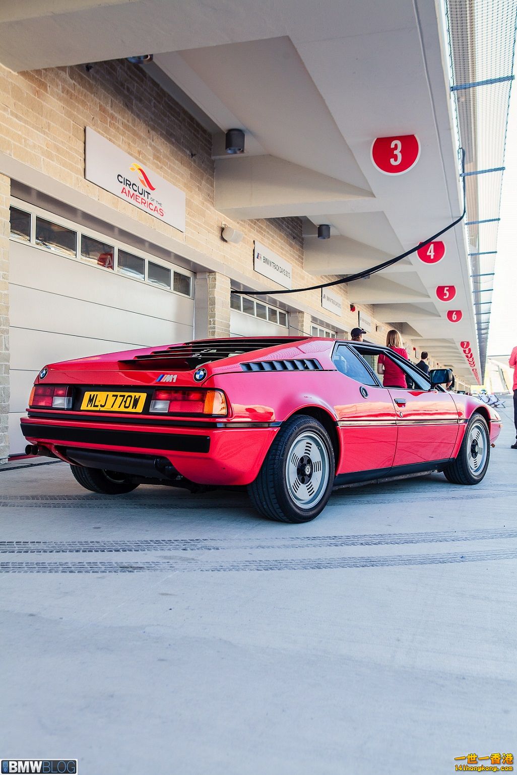 bmw-m1-12.jpg