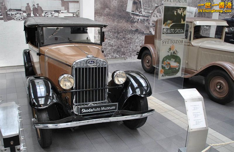 Skoda_Museum_2010_10 800.jpg