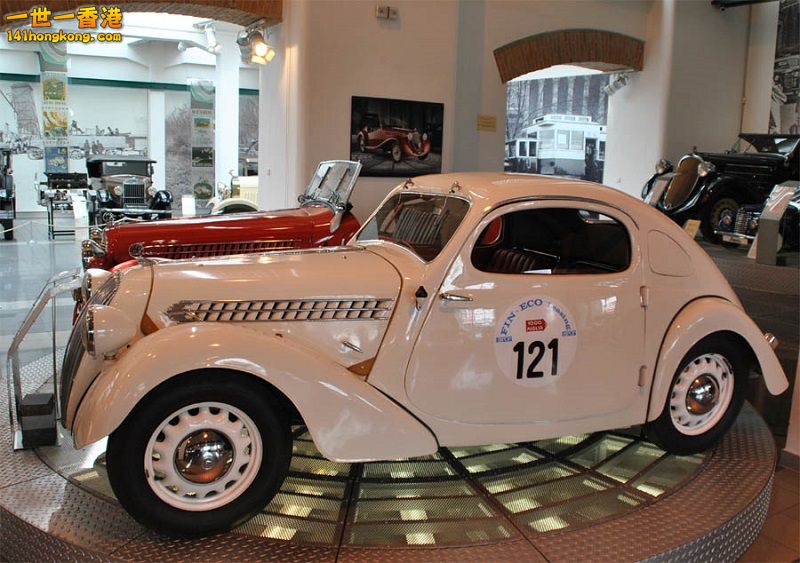 Skoda_Museum_2010_14 (1) 800.jpg