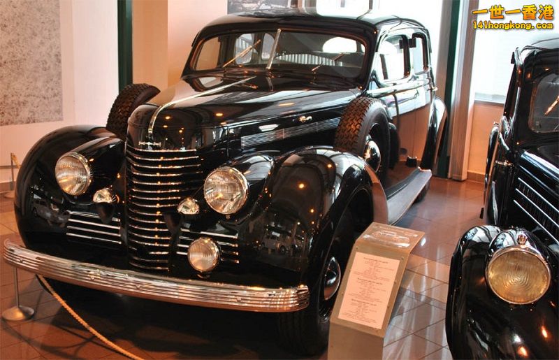 Skoda_Museum_2010_17 800.jpg