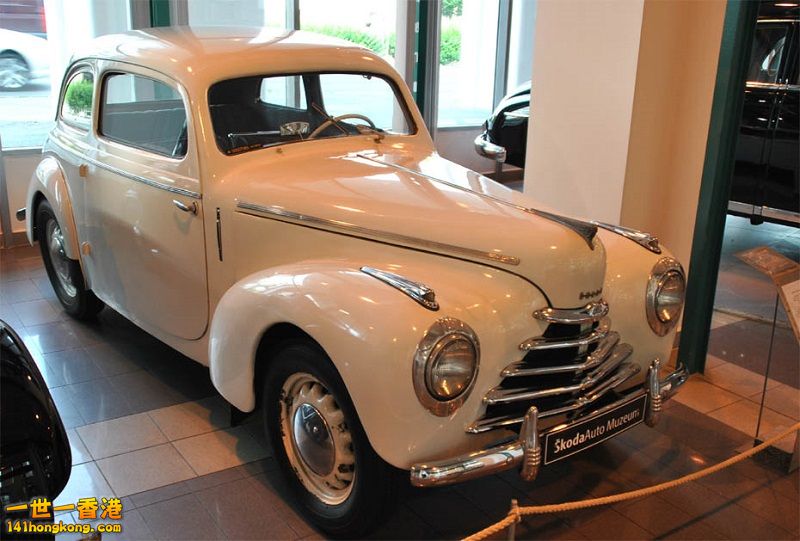 Skoda_Museum_2010_18 800.jpg