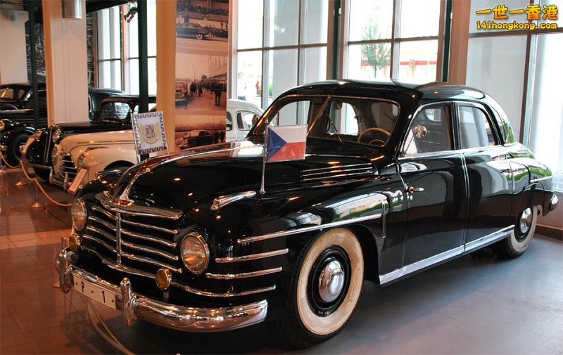 Skoda_Museum_2010_19 800.jpg