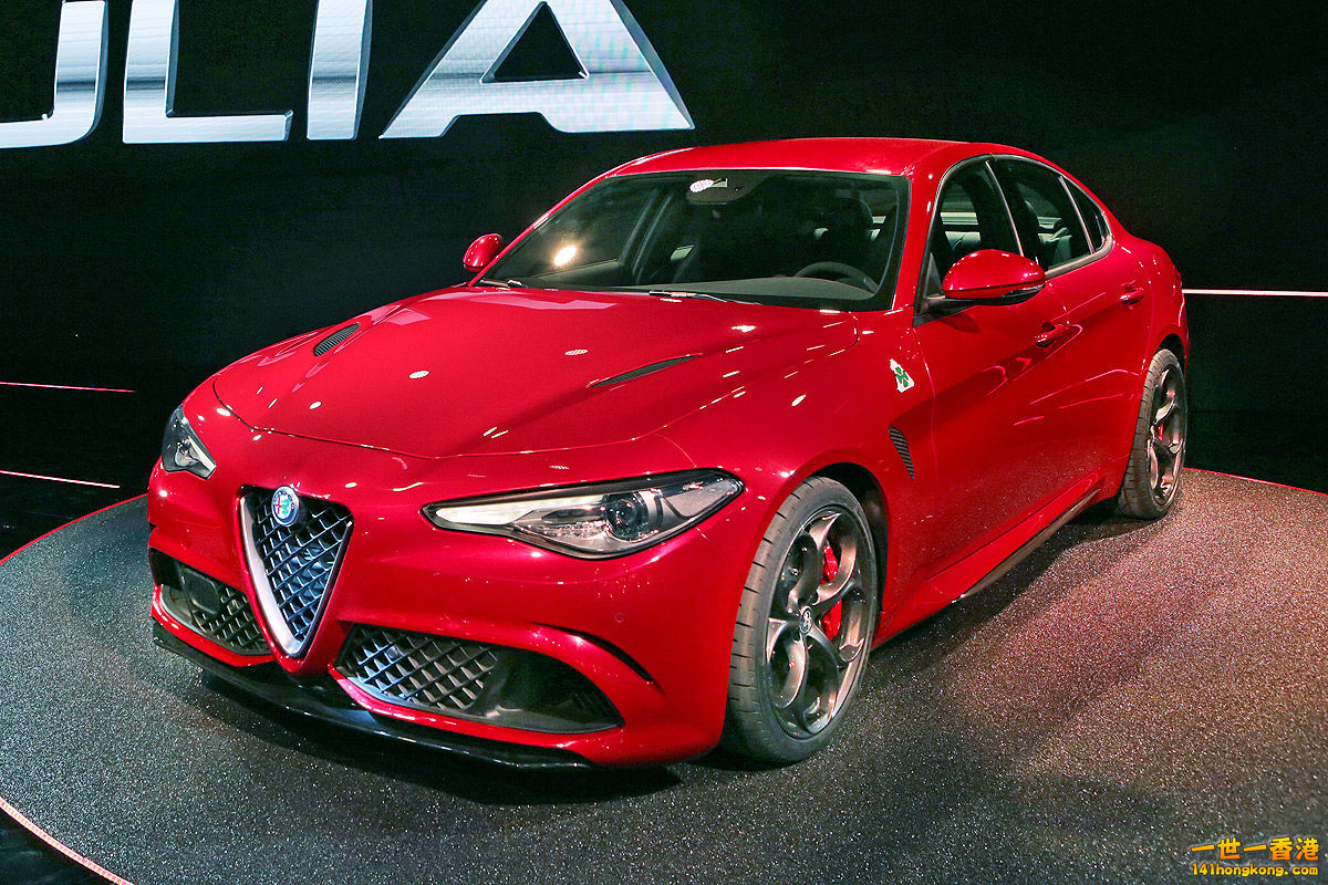 Alfa-Romeo-Giulia-1200x800-05fe5bcf2214b6ac.jpg