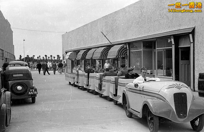 Strange old vehicles4.jpg