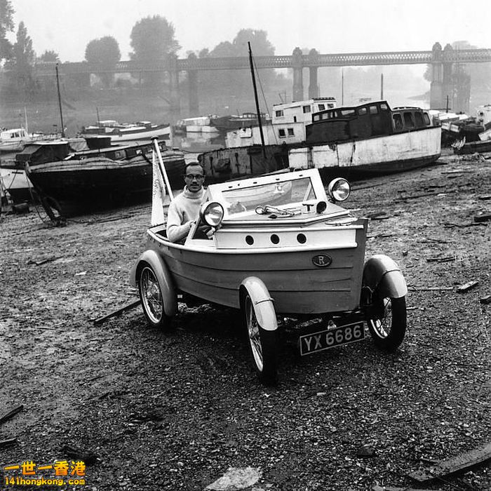 Strange old vehicles14.jpg