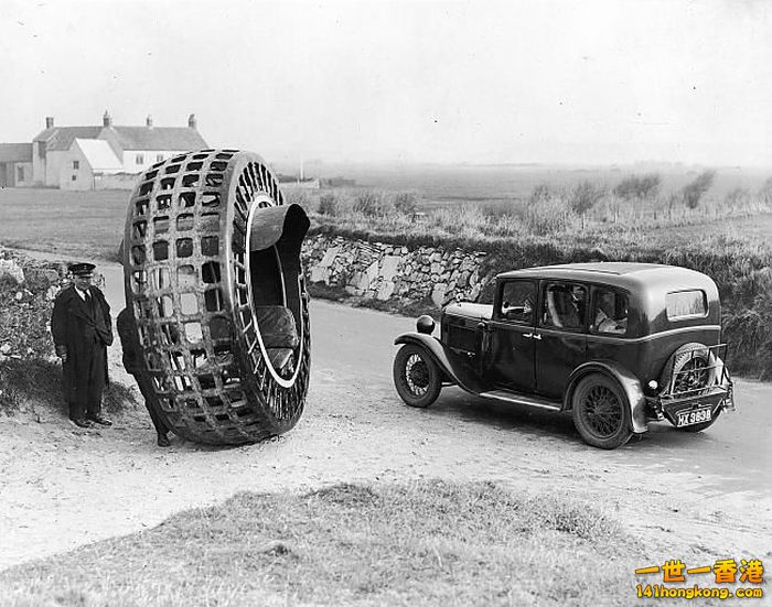 Strange old vehicles16.jpg