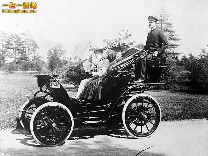 Strange old vehicles26.jpg