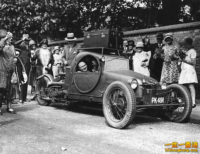 Strange old vehicles31.jpg