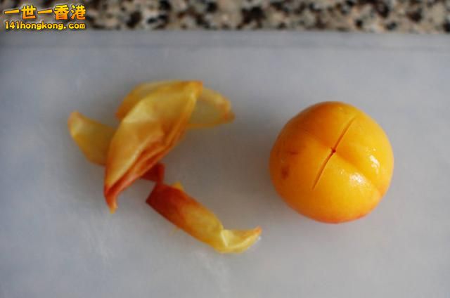 step 5 用手撕掉果皮即可2.jpg