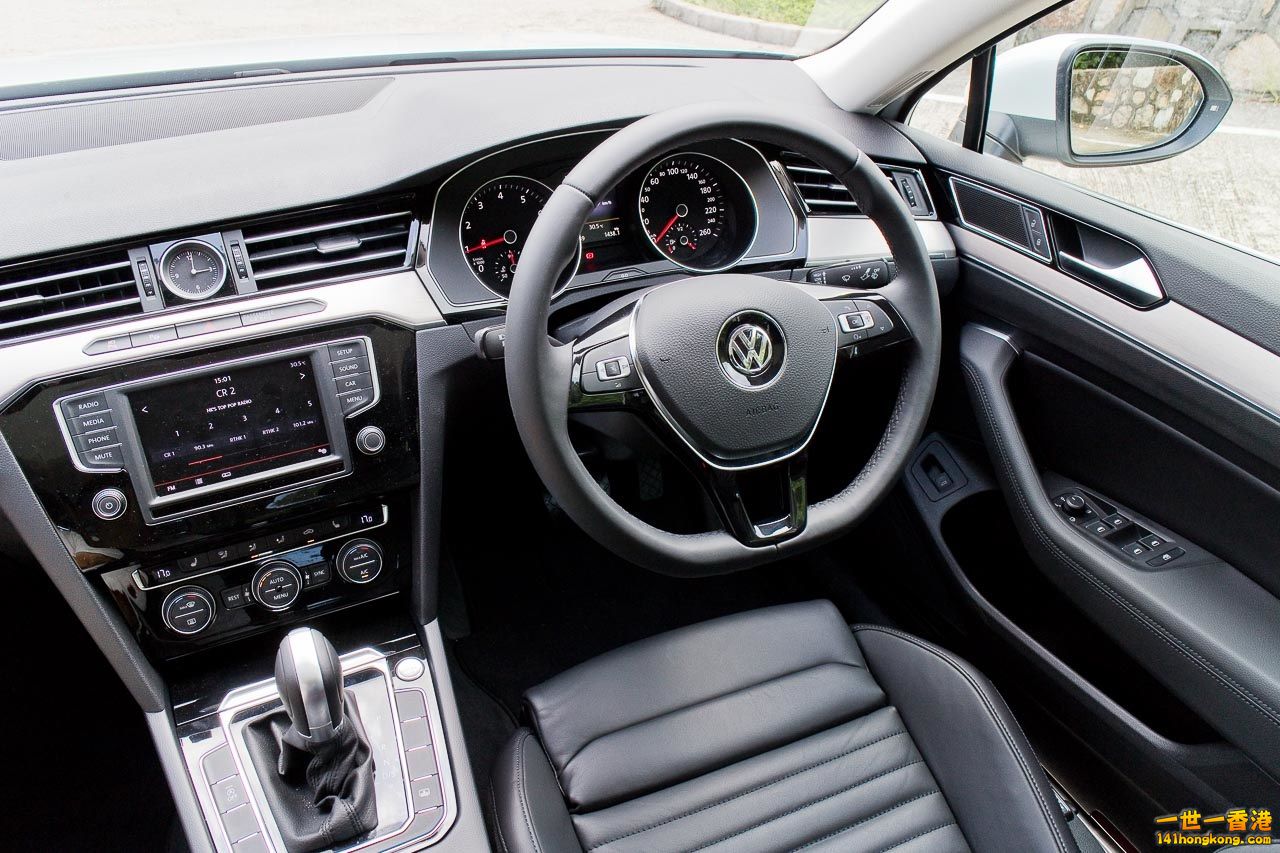 vw-passat-2015-review-14.jpg