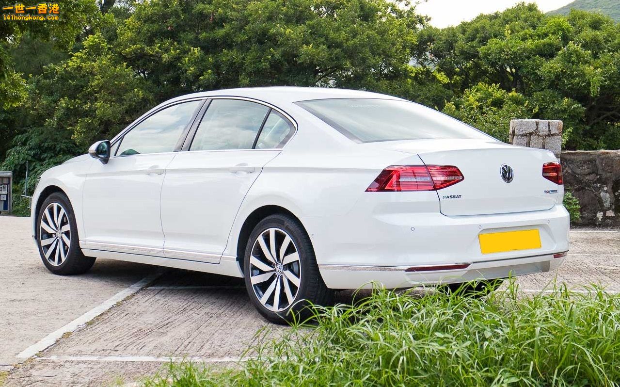 vw-passat-2015-review-03.jpg