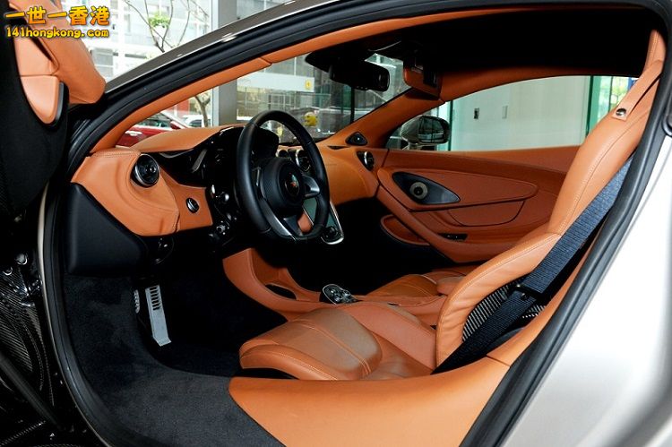 McLaren-570S-13 800 750 good.jpg