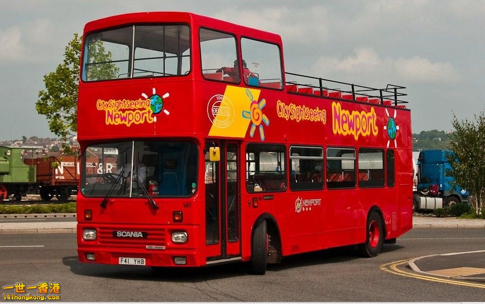 Newport Bus 141.jpg