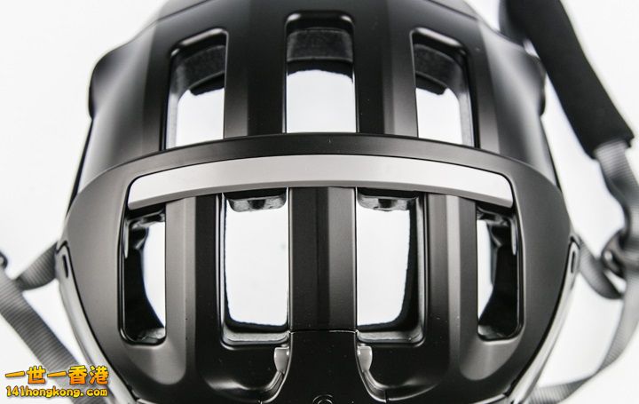 mobile01-e88d63a1cfb628135e9df101f1ea74a5 700.jpg