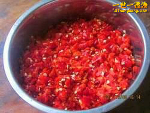 4.把辣椒切碎.jpg