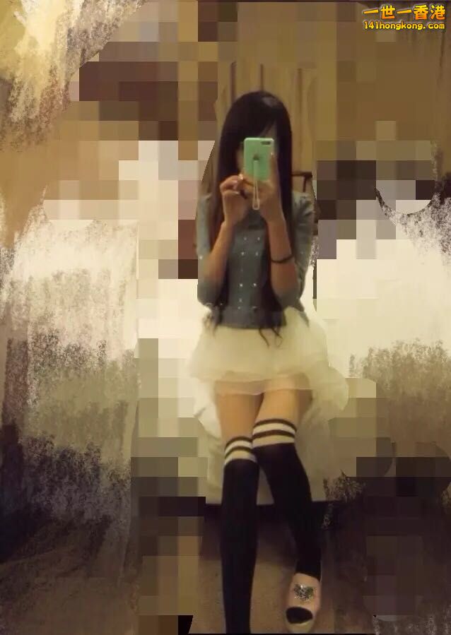 808853854.jpg