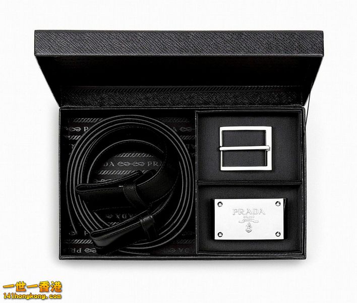 PRADA09.jpg