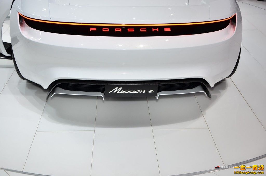 porsche-mission-e-IAA-2015-19-1024x678.jpg