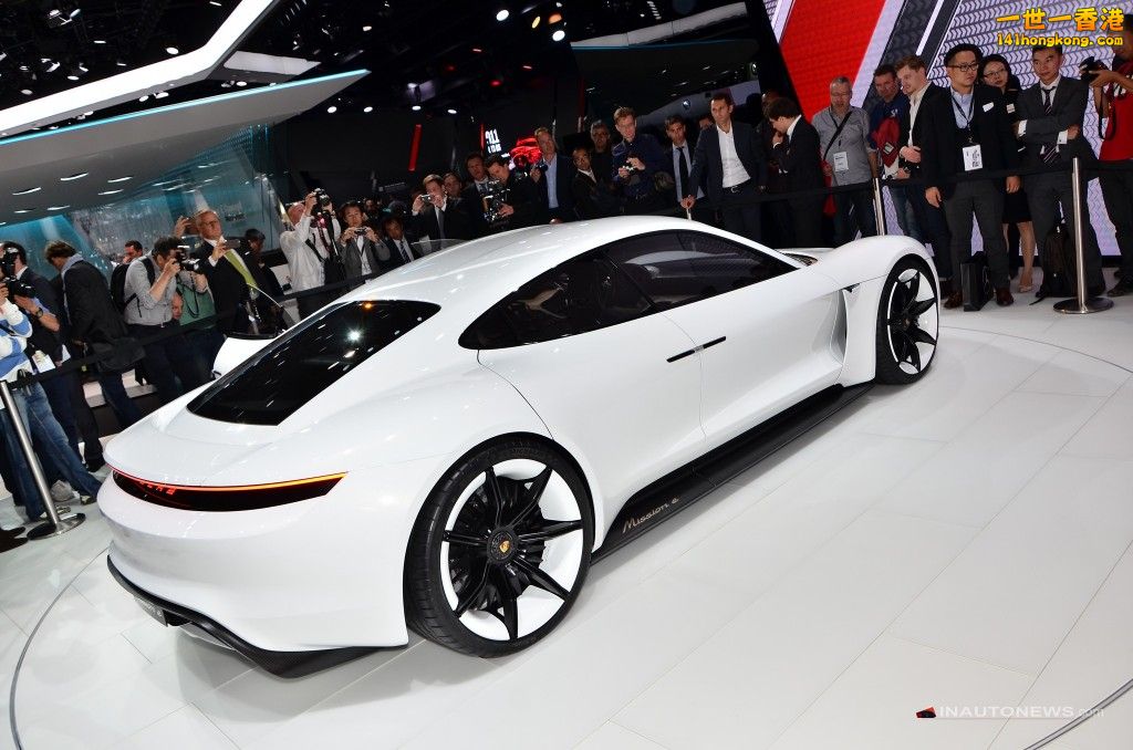 porsche-mission-e-IAA-2015-20-1024x678.jpg