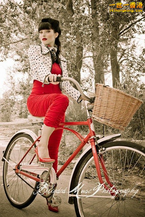 Sexy Woman Chics Chicas en Bici Girls on Bikes MTB _47.jpg