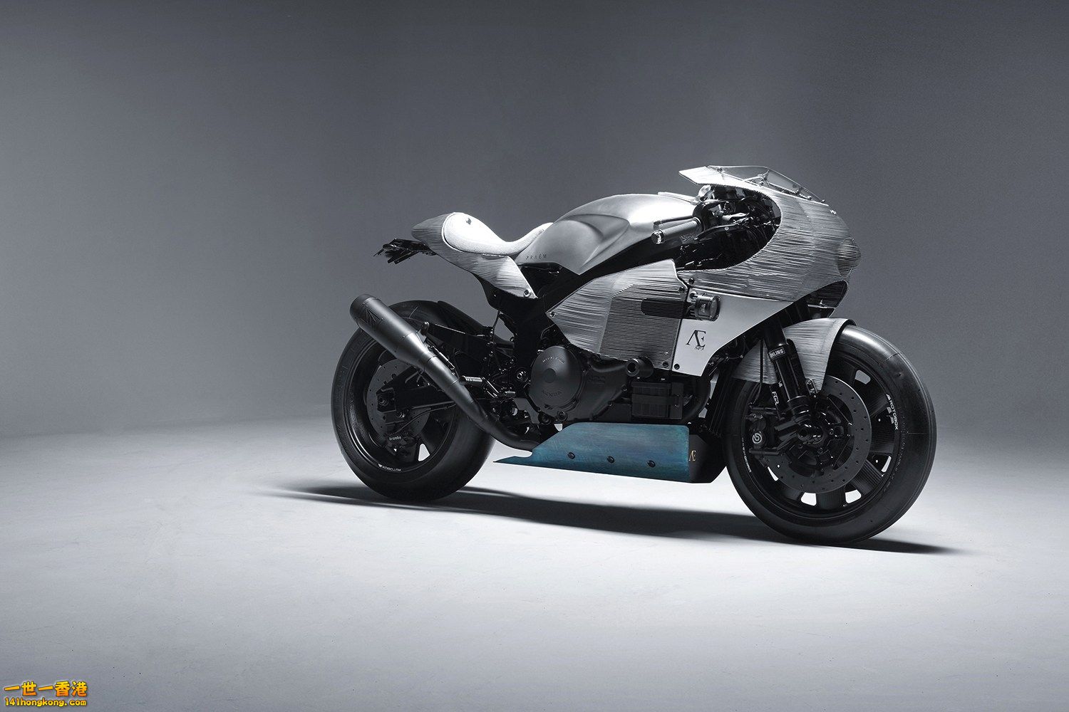 praem-sp3-motorcycle-2.jpg