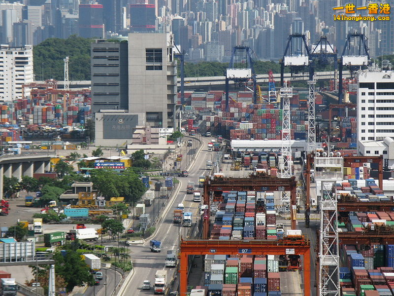 800px-Container_Port_Road_South.jpg