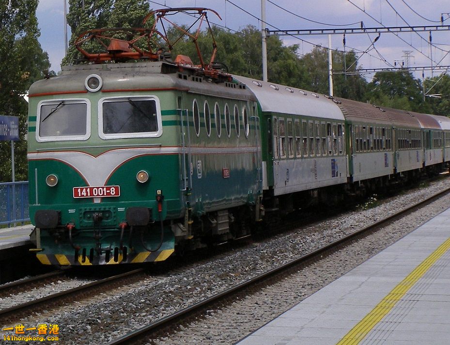 141-001orez.jpg