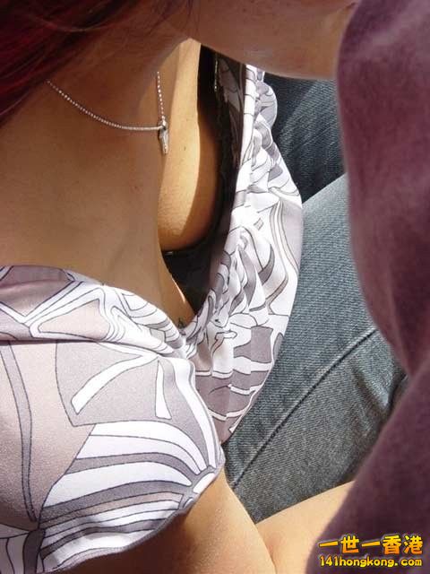 2_downblouse_gap015_001.jpg