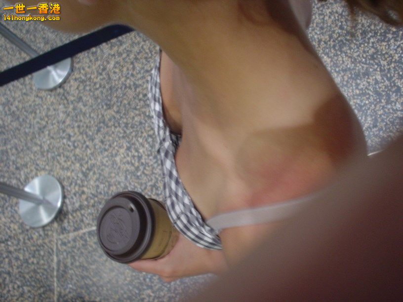 My-candid-teen-cleavage-downblouse-part-1-36 (Copy).jpg
