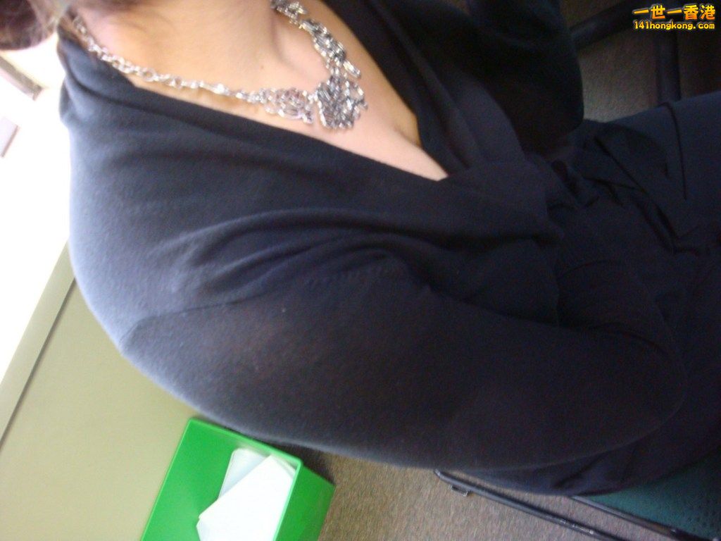 Random-candid-cleavage-voyeur-from-my-work-14 (Copy).jpg