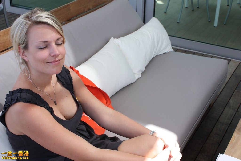 cleavage-23-21 (Copy).jpg