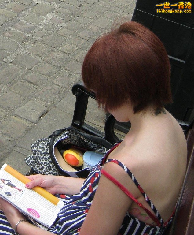 Street-Voyeur-35-10 (Copy).jpg