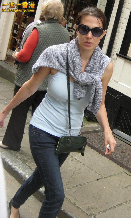 Street-Voyeur-40-13 (Copy).jpg
