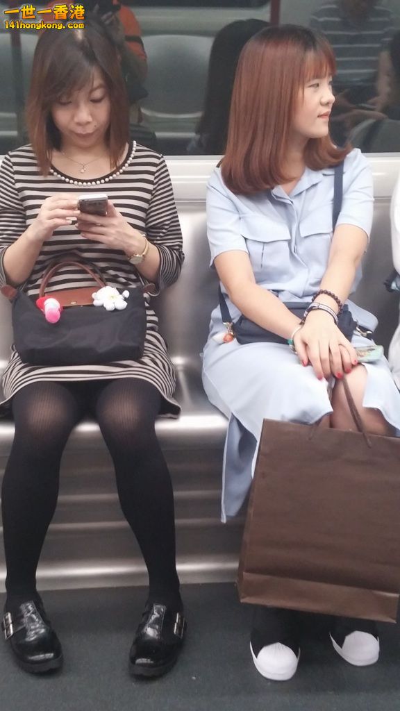 一次過睇晒兩條女